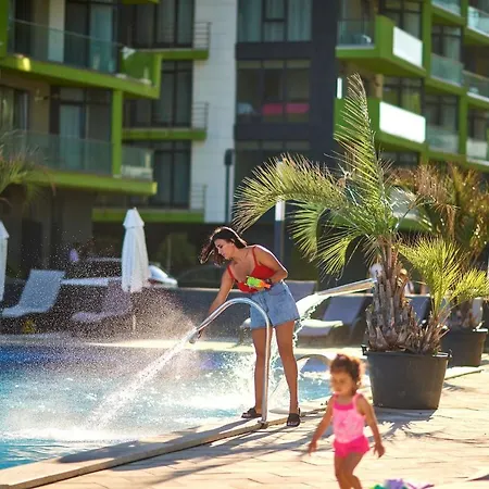Yst Luxury Apartament Năvodari