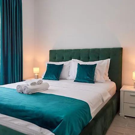 Yst Luxury Apartament Appartement