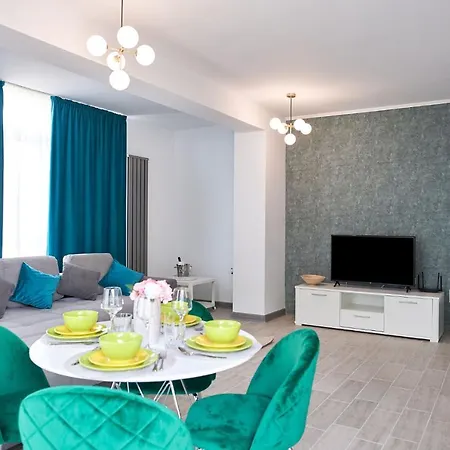 Appartement Yst Luxury Apartament Năvodari